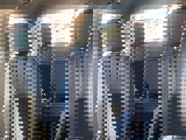 Used 2018 Dodge Grand Caravan SXT image 12