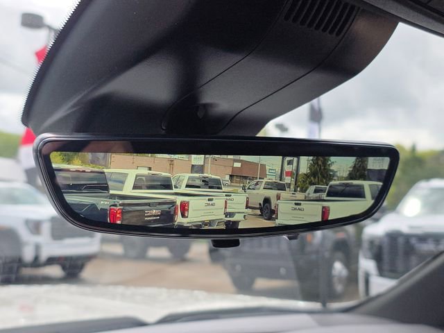 New 2026 GMC Sierra 3500 AT4 w/ Technology Package AWD/4WD image 37