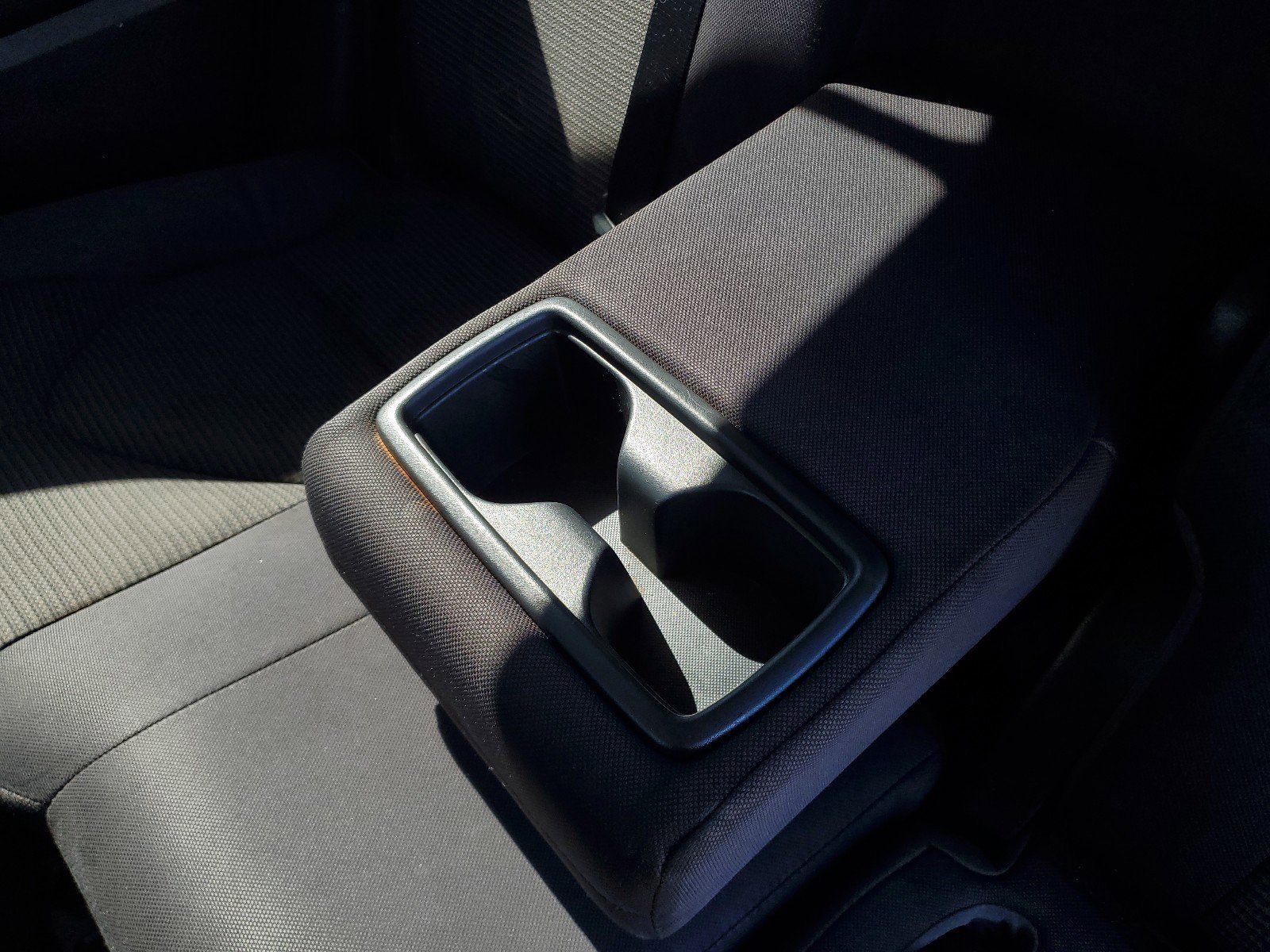 Used 2020 Toyota Highlander L image 10