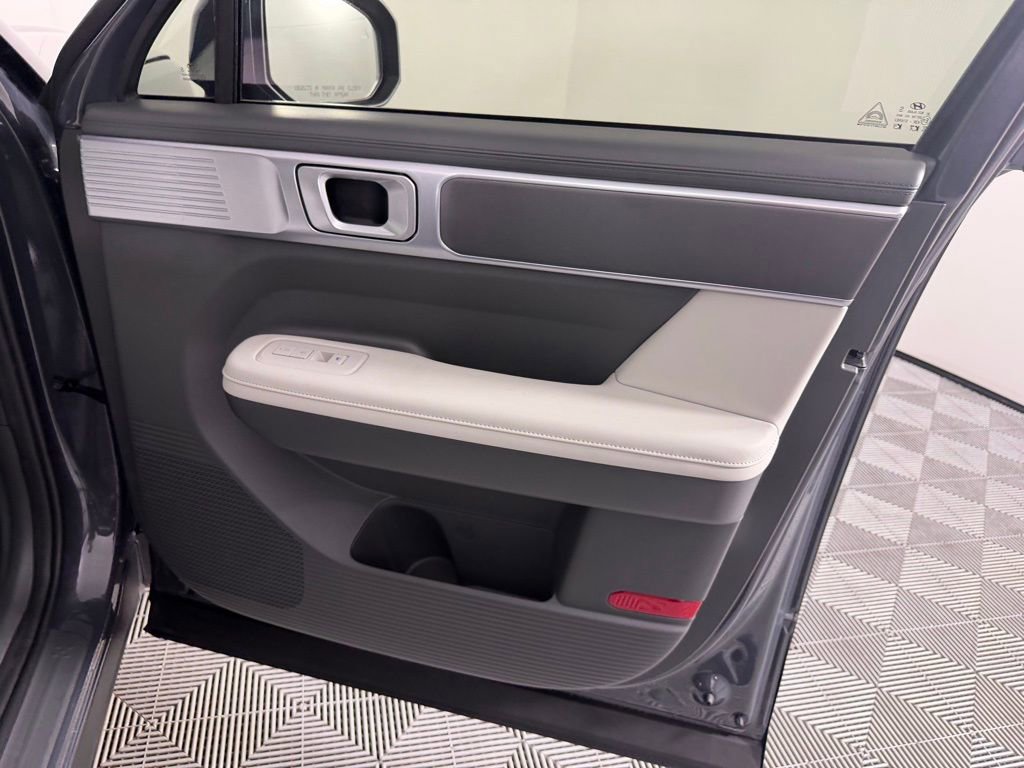 Used 2026 Hyundai Santa Fe SEL image 31