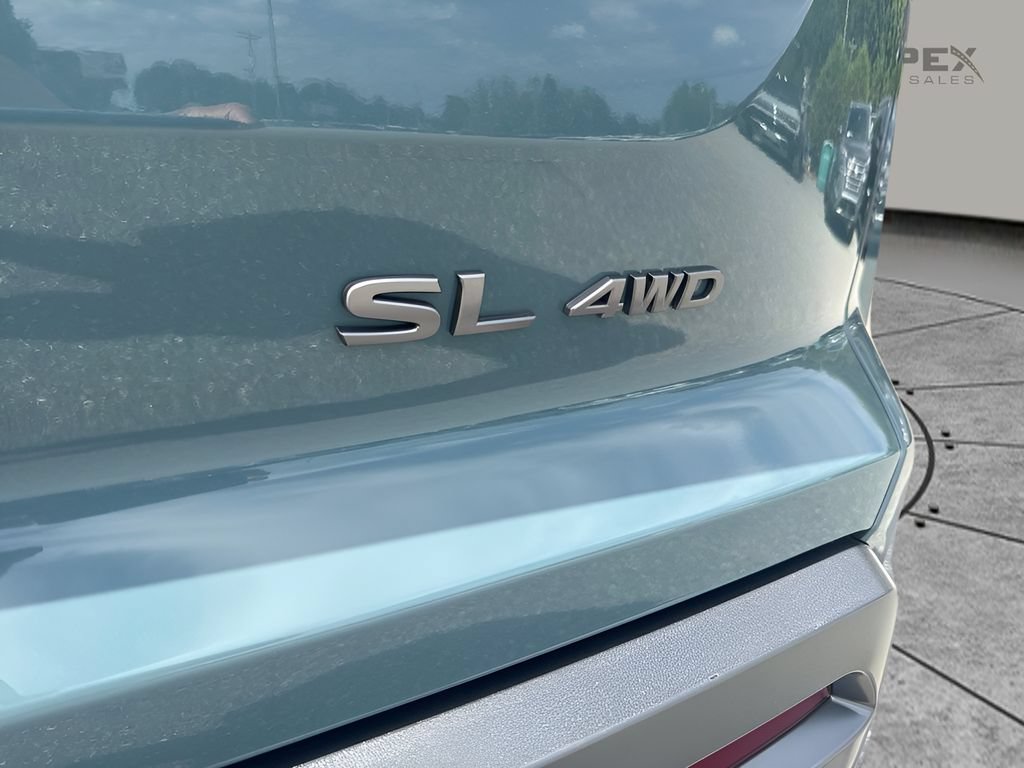 Used 2026 Nissan Pathfinder SL w/ SL Premium Package AWD/4WD image 30