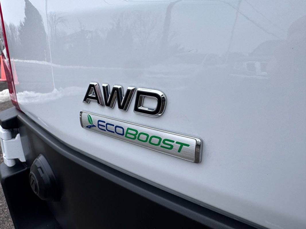 Used 2025 Ford Transit 350 Medium Roof AWD w/ Interior Upgrade Package image 40