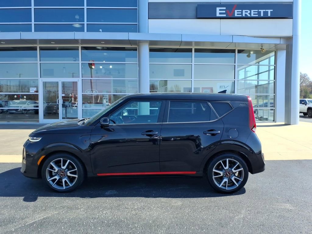 Used 2021 Kia Soul Turbo image 4