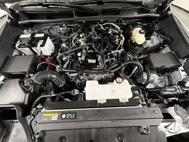 Certified 2026 Toyota 4Runner SR5 AWD/4WD image 31