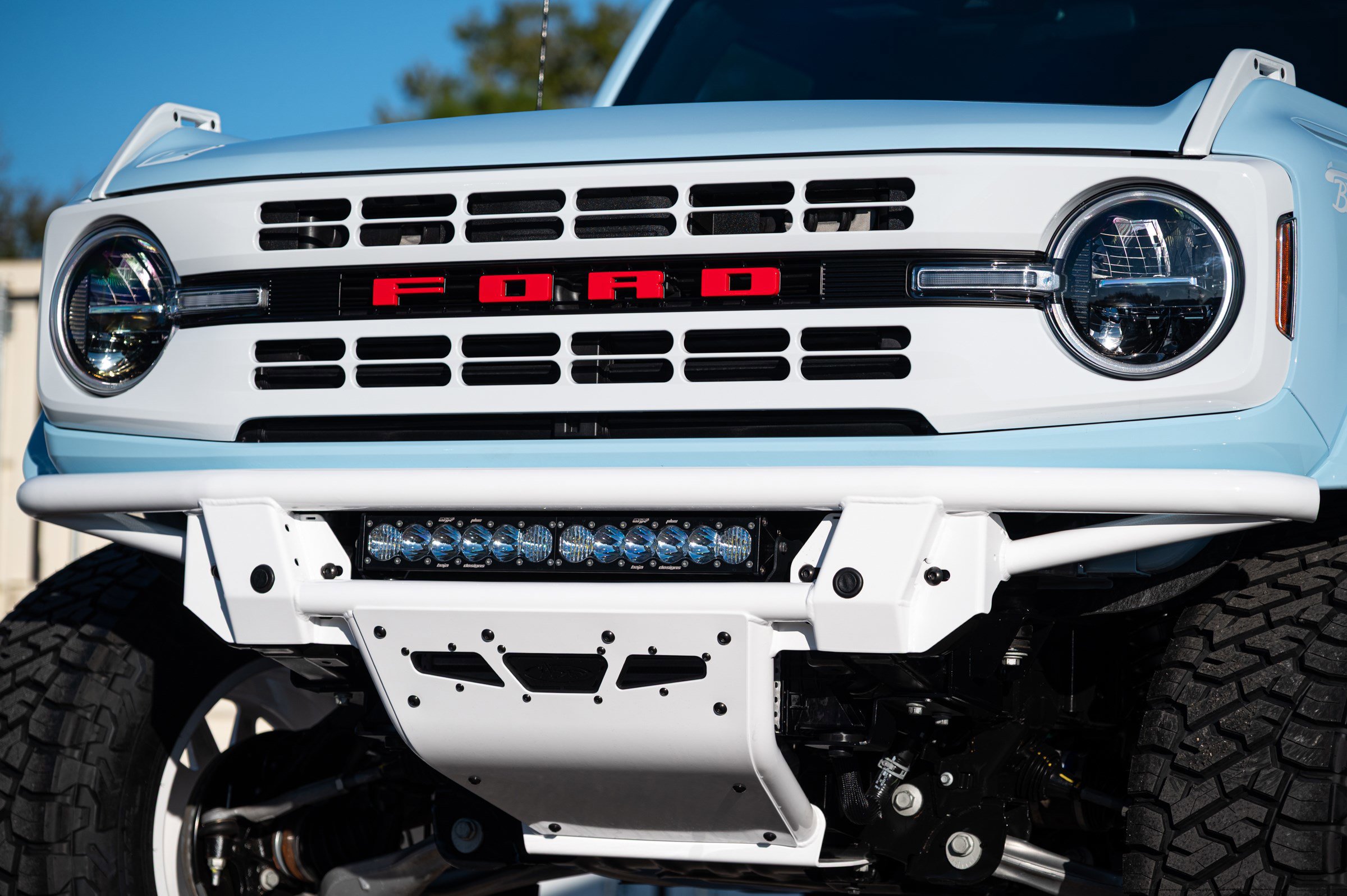 New 2025 Ford Bronco Heritage Edition image 13