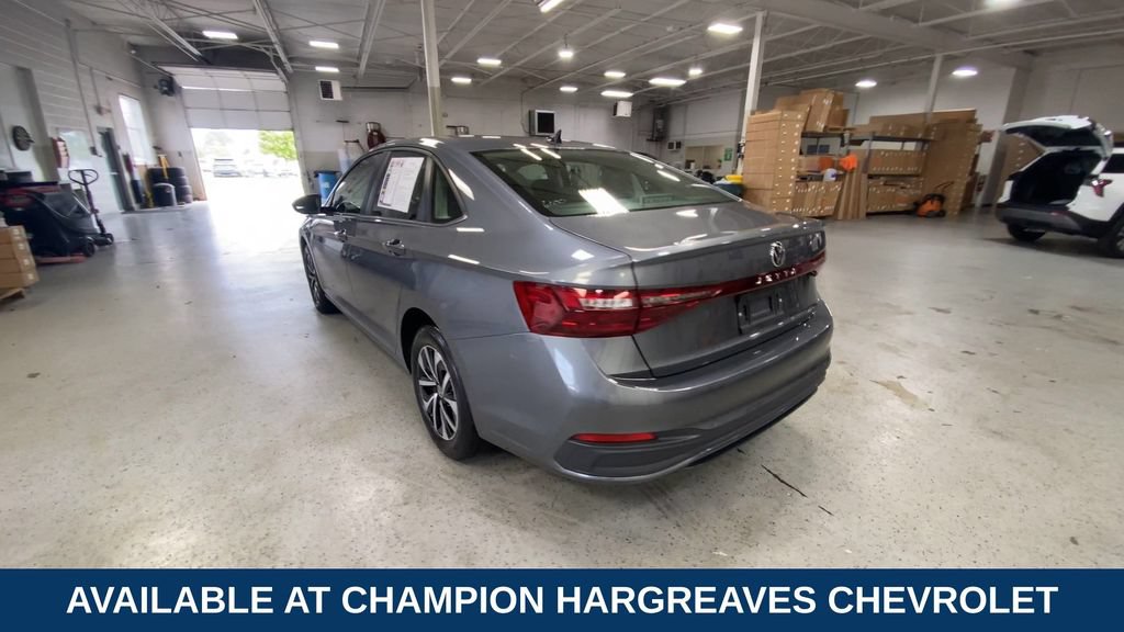 Used 2025 Volkswagen Jetta S FWD image 9
