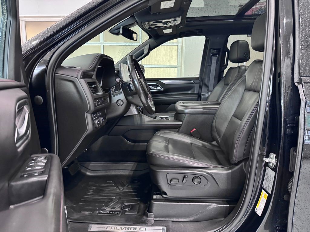 Certified 2022 Chevrolet Tahoe RST w/ Sport Performance Package AWD/4WD image 11