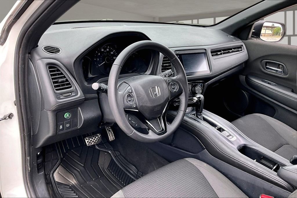 Used 2022 Honda HR-V Sport image 16