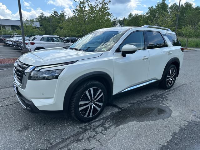 Used 2023 Nissan Pathfinder Platinum