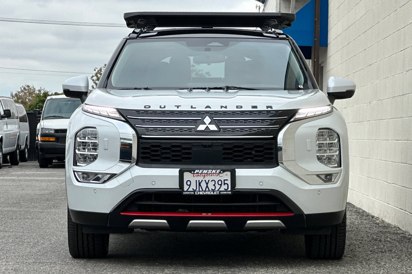 Used 2023 Mitsubishi Outlander Ralliart AWD/4WD image 9