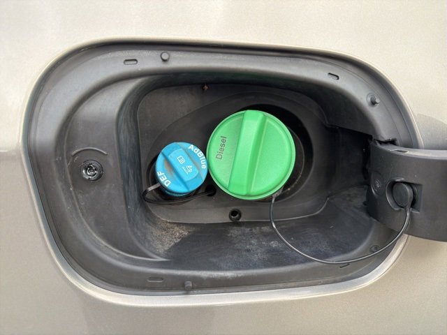 Used 2018 Chevrolet Cruze LT w/ Leather Package image 18