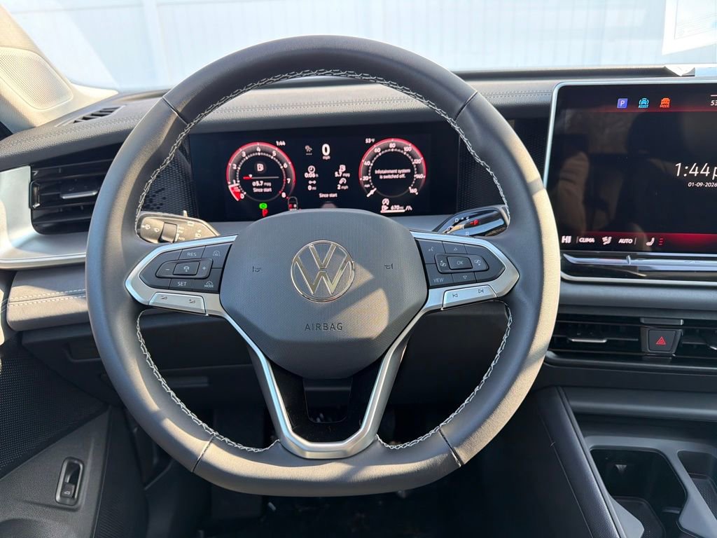 New 2026 Volkswagen Tiguan SE AWD/4WD image 15