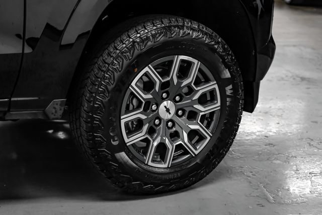 Used 2026 Chevrolet Colorado Z71 w/ Technology Package AWD/4WD image 48