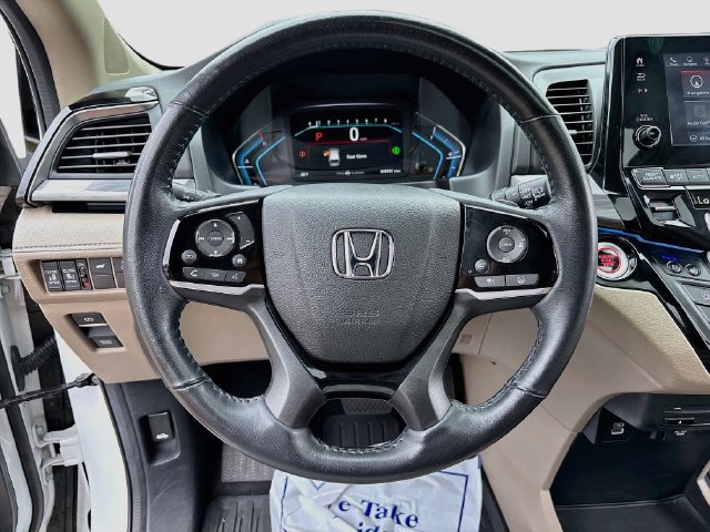 Used 2024 Honda Odyssey Elite image 11