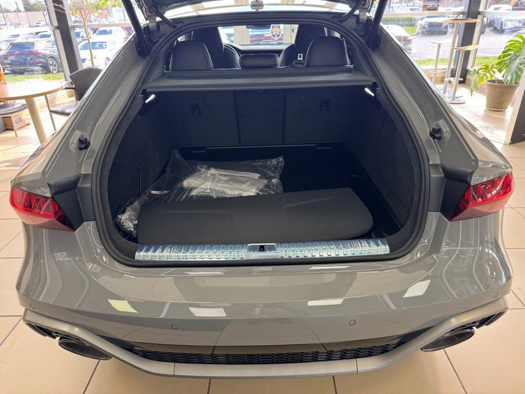 New 2026 Audi RS 7 Performance image 19