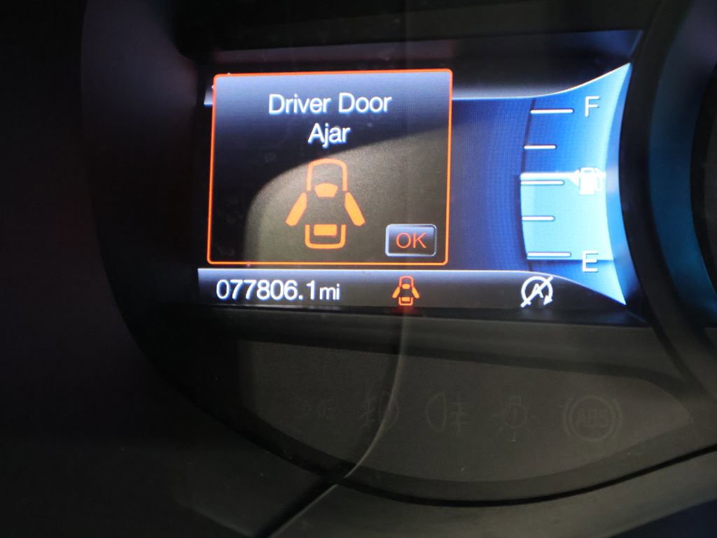 Used 2020 Ford Edge Titanium w/ Class II Trailer Tow Package AWD/4WD image 39