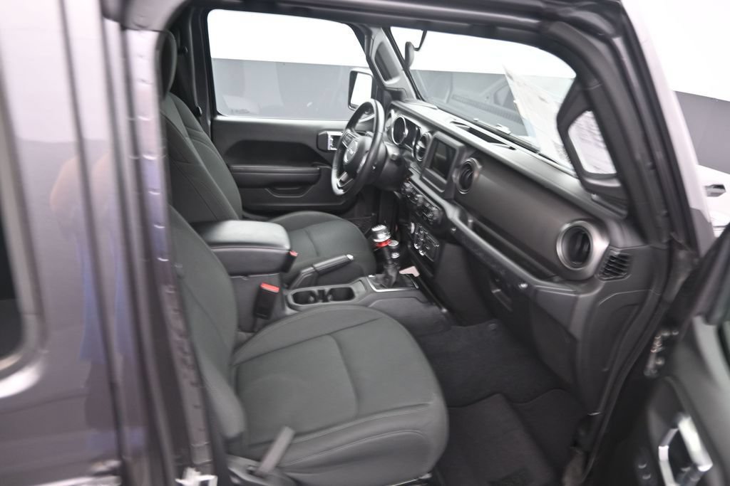 Used 2022 Jeep Wrangler Unlimited Sport AWD/4WD image 10