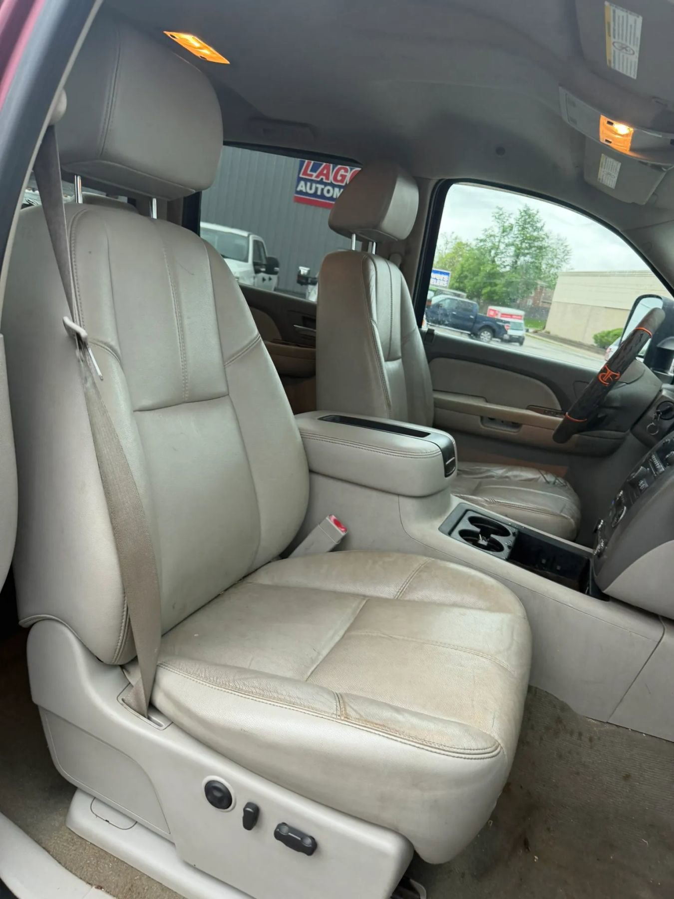 Used 2008 GMC Sierra 2500 SLT w/ Convenience Package AWD/4WD image 10