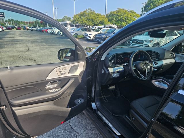 Certified 2024 Mercedes-Benz GLS 450 4MATIC image 13