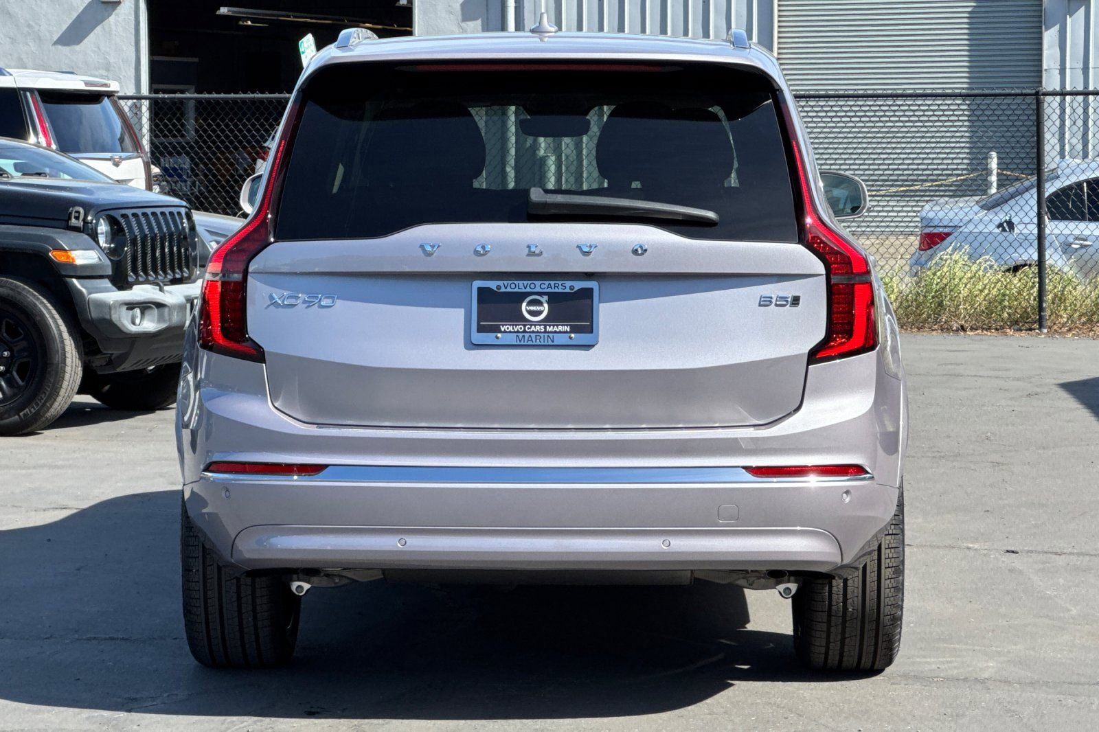 New 2026 Volvo XC90 B5 Plus w/ Protection Package image 7