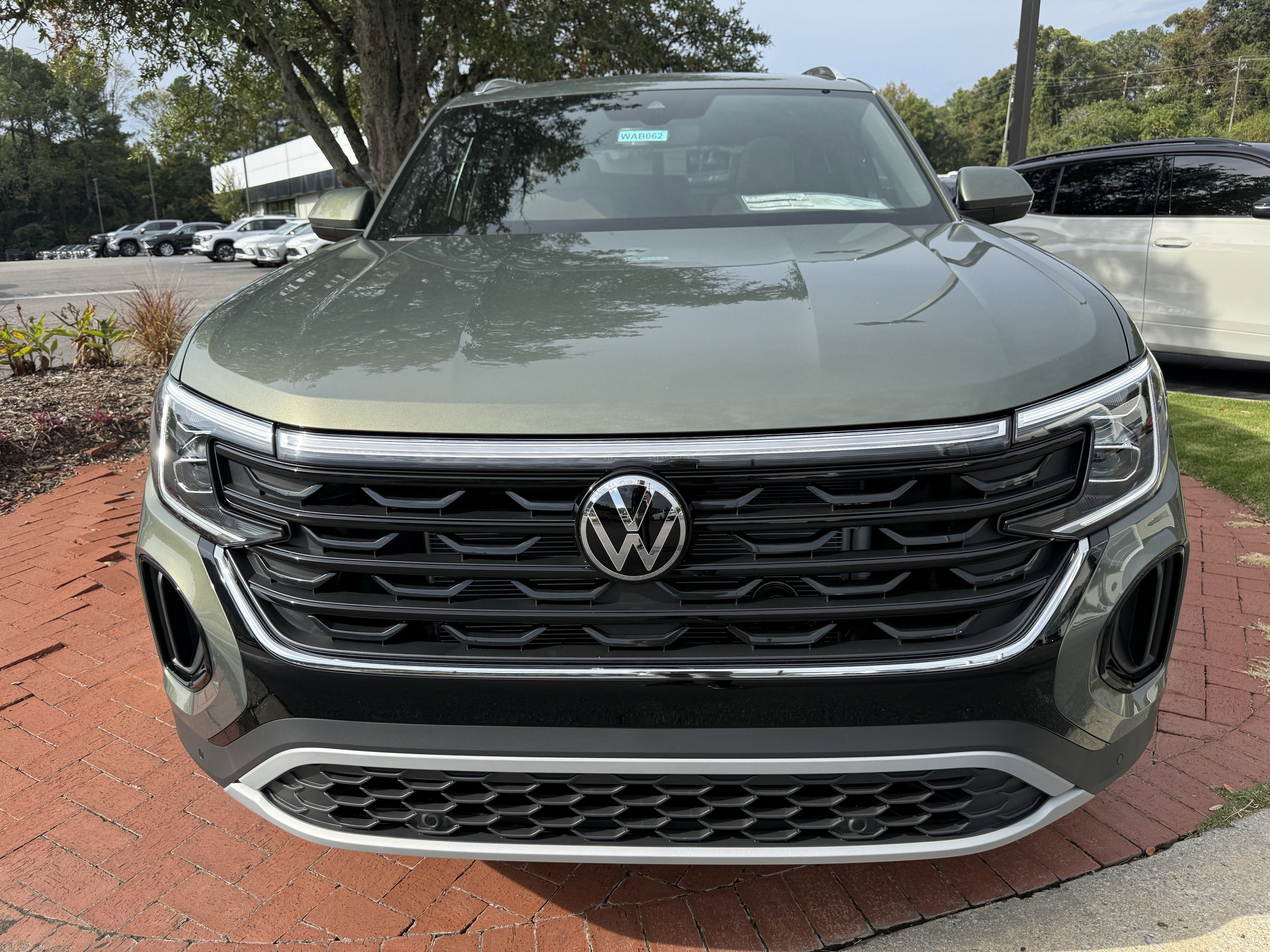 New 2026 Volkswagen Atlas Cross Sport SE image 2