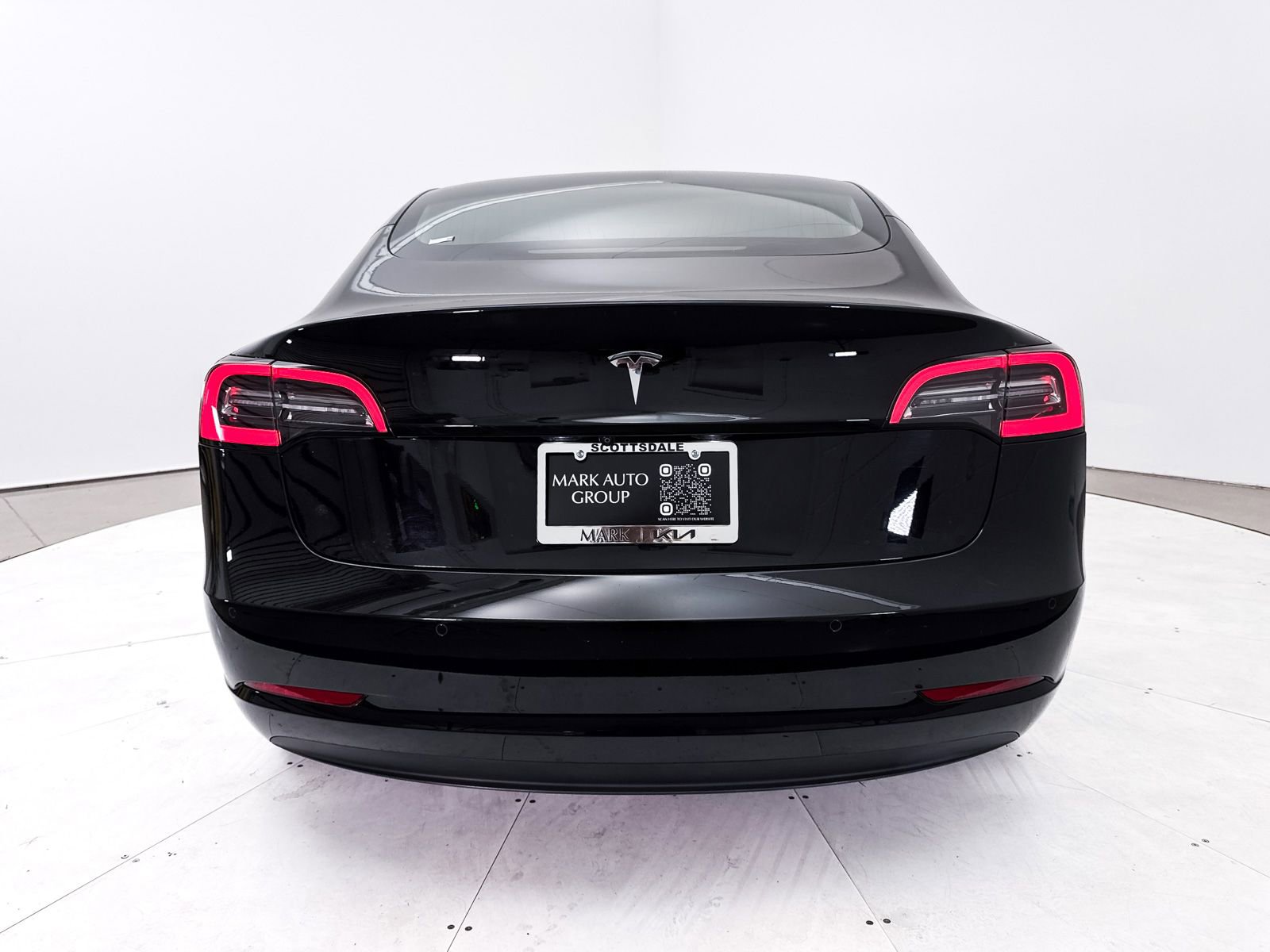 Used 2020 Tesla Model 3 Standard Range Plus RWD image 17