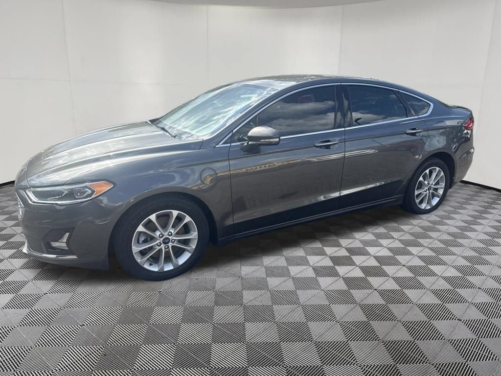 Used 2019 Ford Fusion Energi Titanium FWD image 20