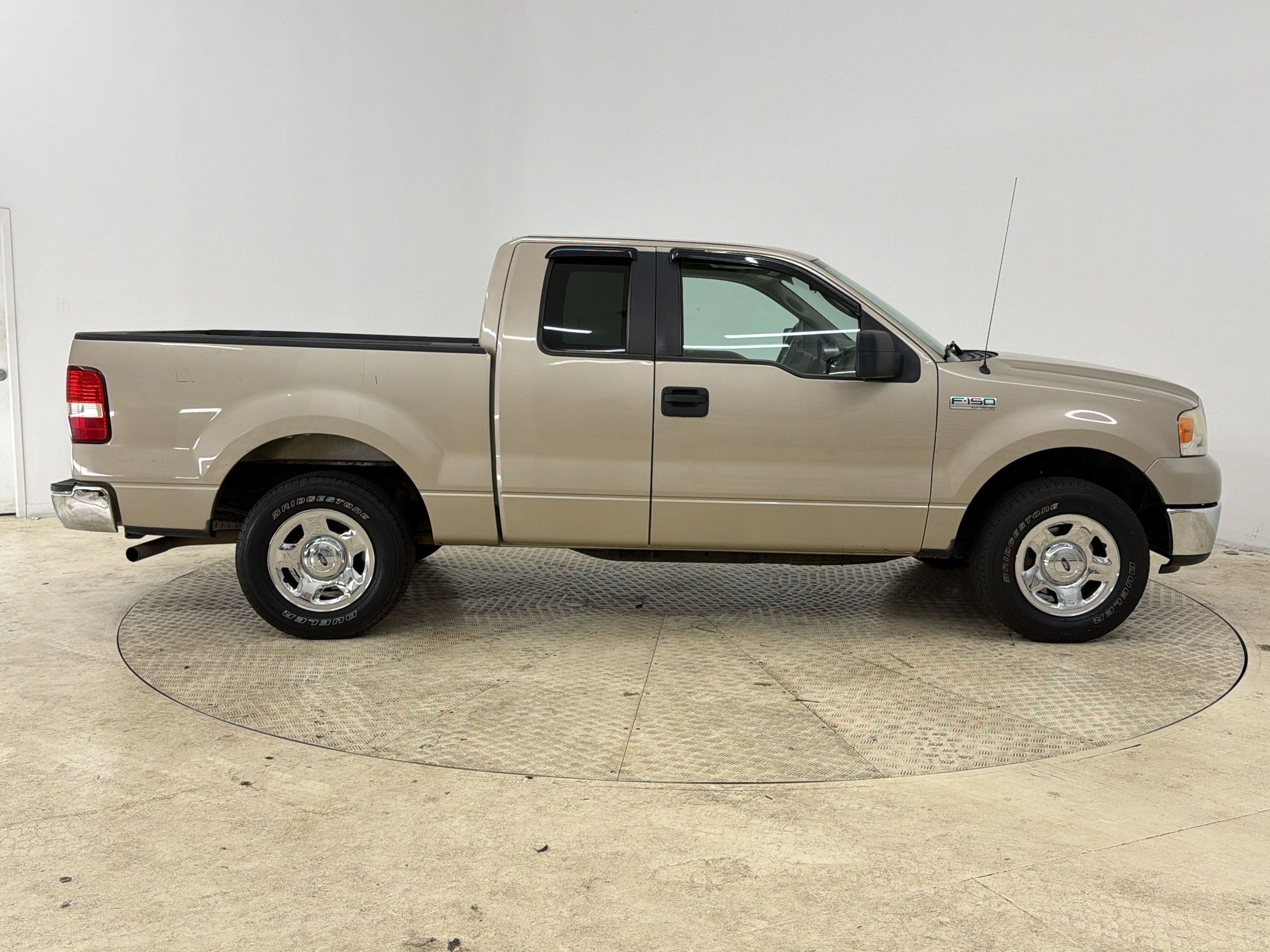 Used 2008 Ford F150 XLT RWD image 8