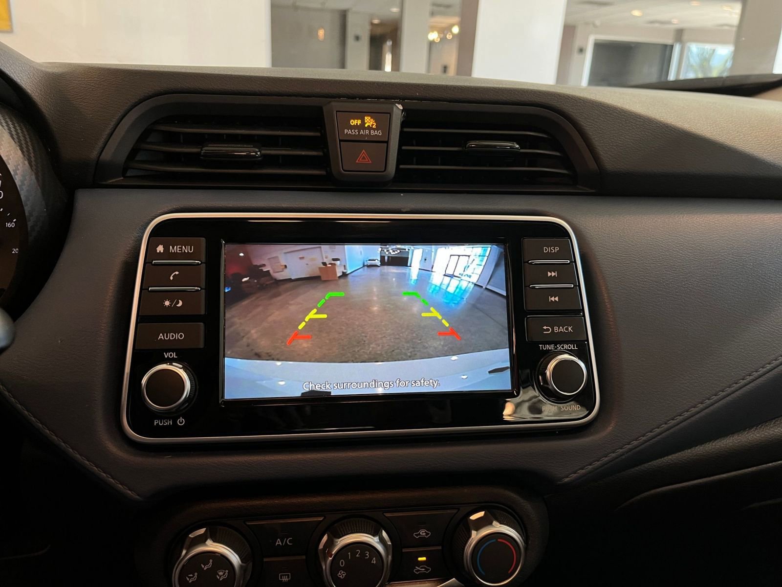 Used 2025 Nissan Versa SV image 23