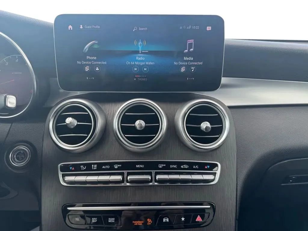 Used 2022 Mercedes-Benz GLC 300 4MATIC image 27