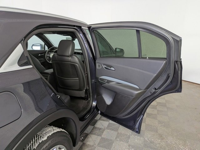 Certified 2022 Cadillac XT4 Premium Luxury w/ Enhanced Visibility Package image 35