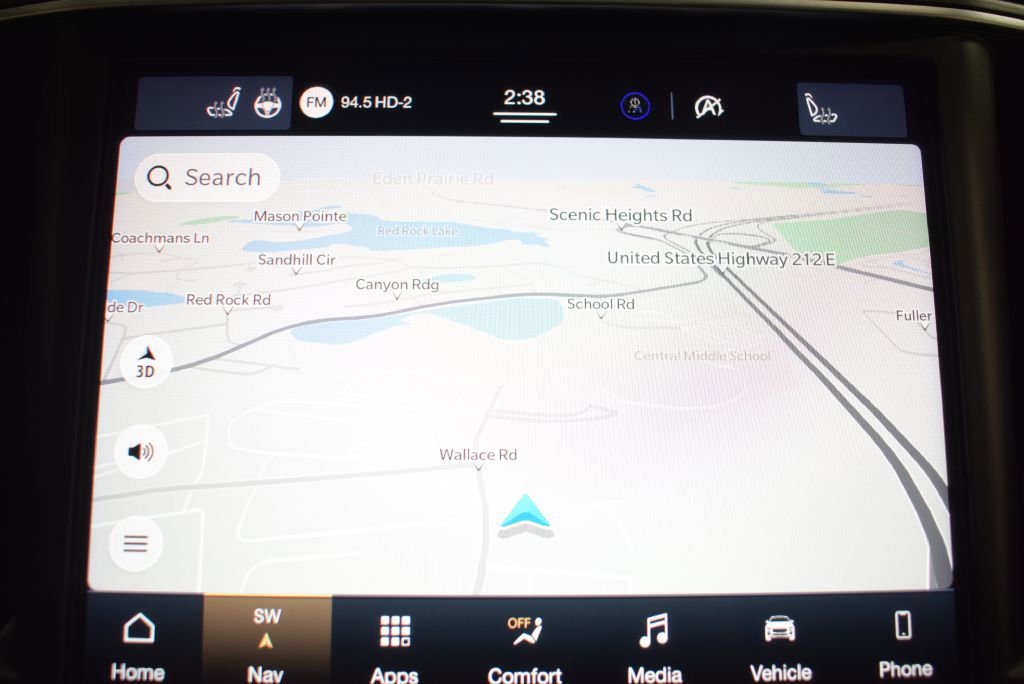 Used 2021 Maserati Levante image 24