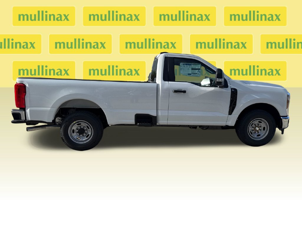 New 2027 Ford F250 XL w/ XL Chrome Package RWD image 15