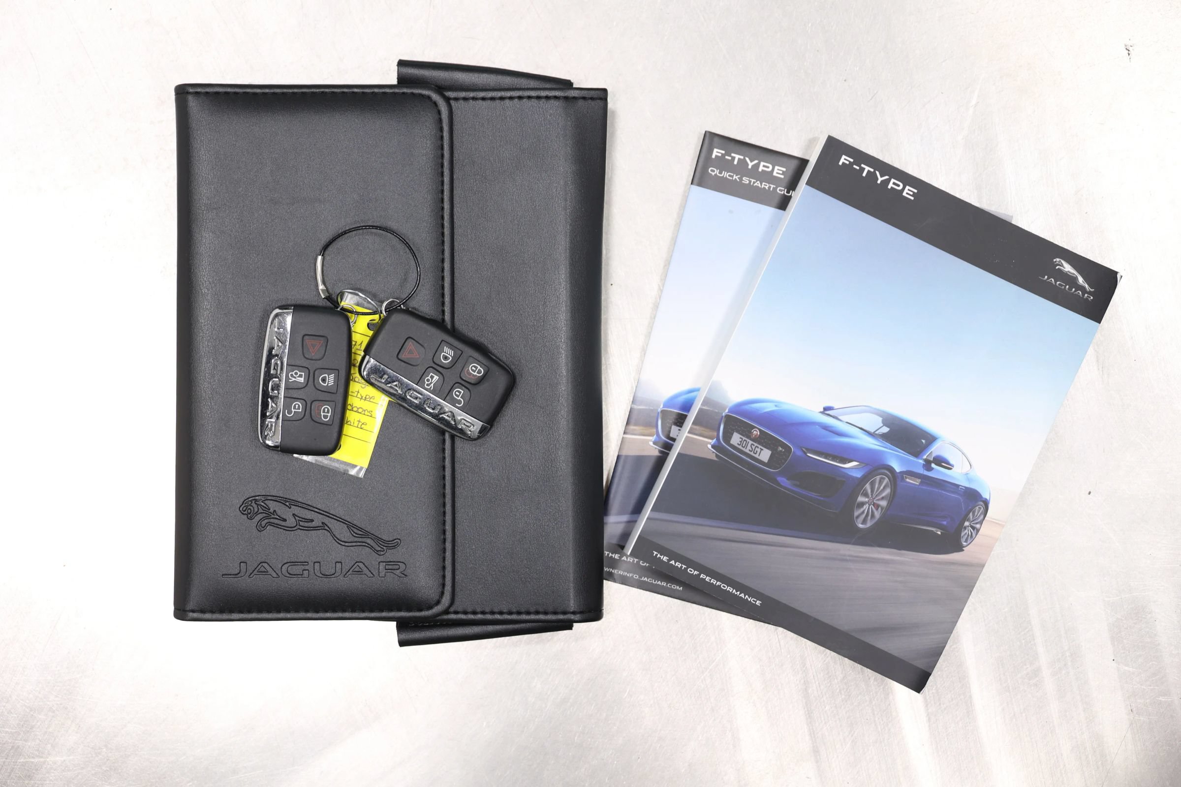 Used 2021 Jaguar F-TYPE Coupe RWD image 5