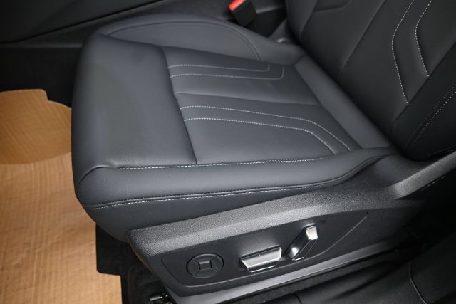 New 2026 Audi Q3 quattro 2.0T AWD/4WD image 23