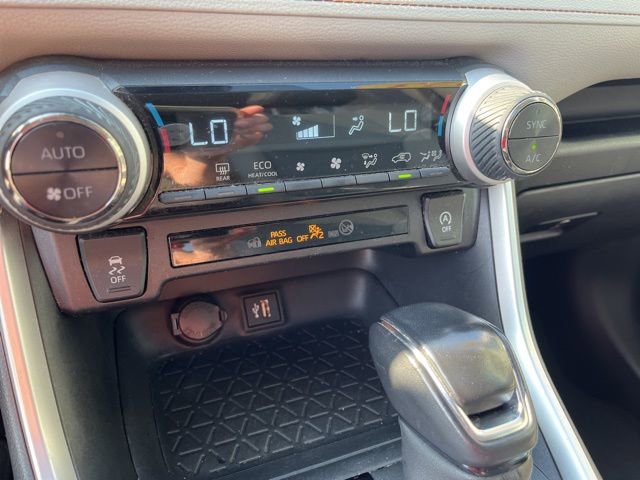 Used 2023 Toyota RAV4 XLE Premium image 24