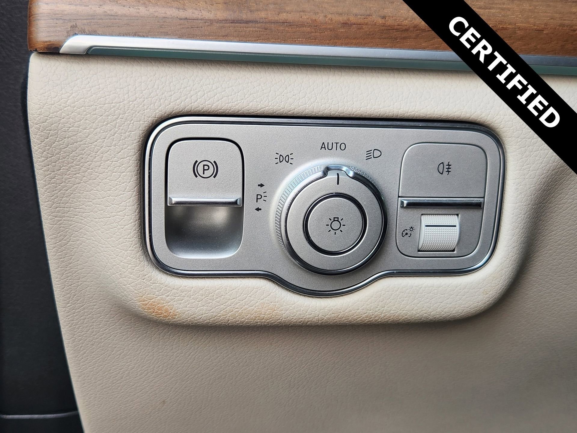 Certified 2023 Mercedes-Benz GLE 450 4MATIC image 21