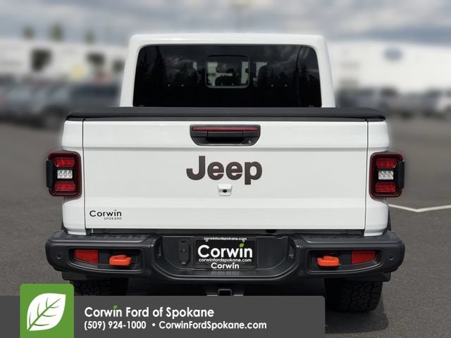 Used 2025 Jeep Gladiator Mojave AWD/4WD image 17