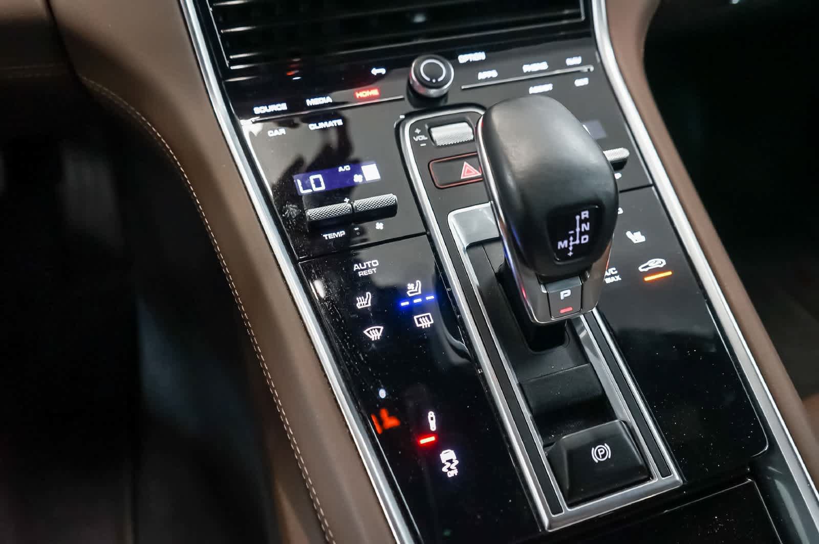 Certified 2023 Porsche Panamera Platinum Edition RWD image 24