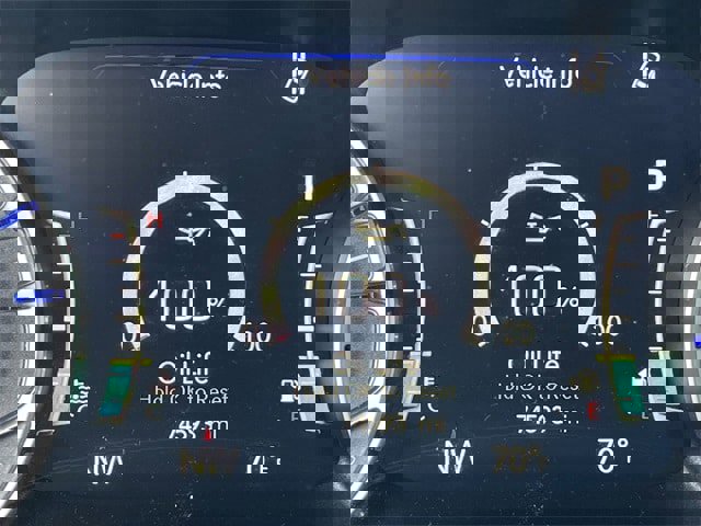 Used 2024 Chrysler Pacifica Touring-L image 14