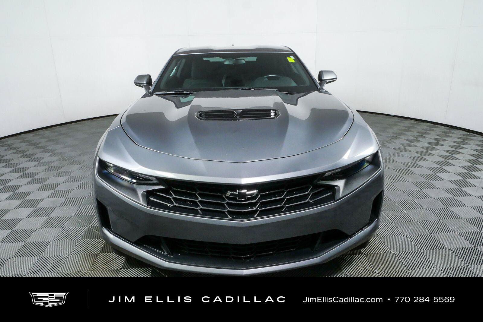 Used 2021 Chevrolet Camaro LT RWD image 23