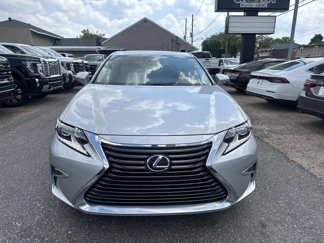 Used 2018 Lexus ES 350 w/ Premier Package FWD image 2