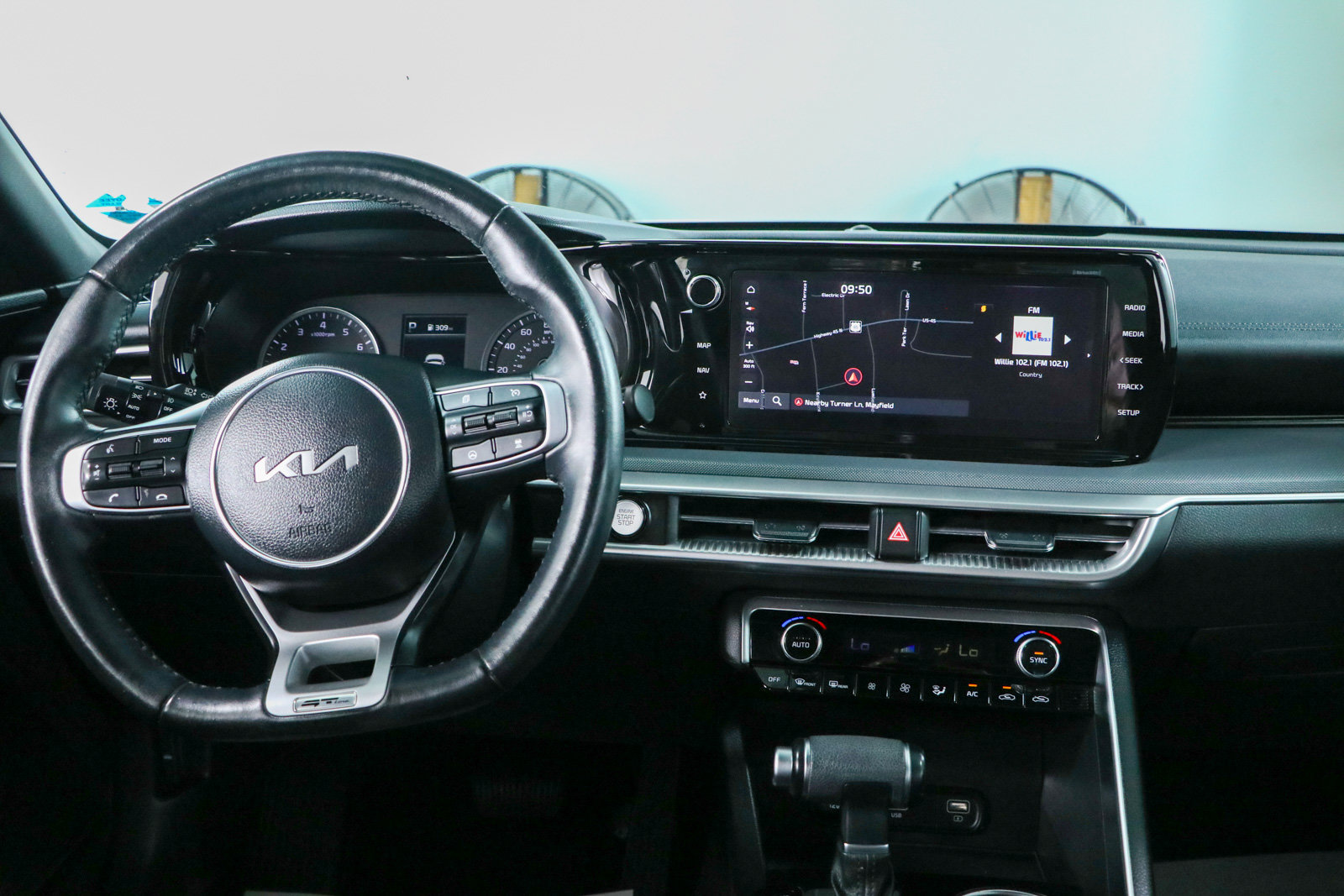 Used 2024 Kia K5 GT-Line w/ GT-Line Premium Package AWD/4WD image 17