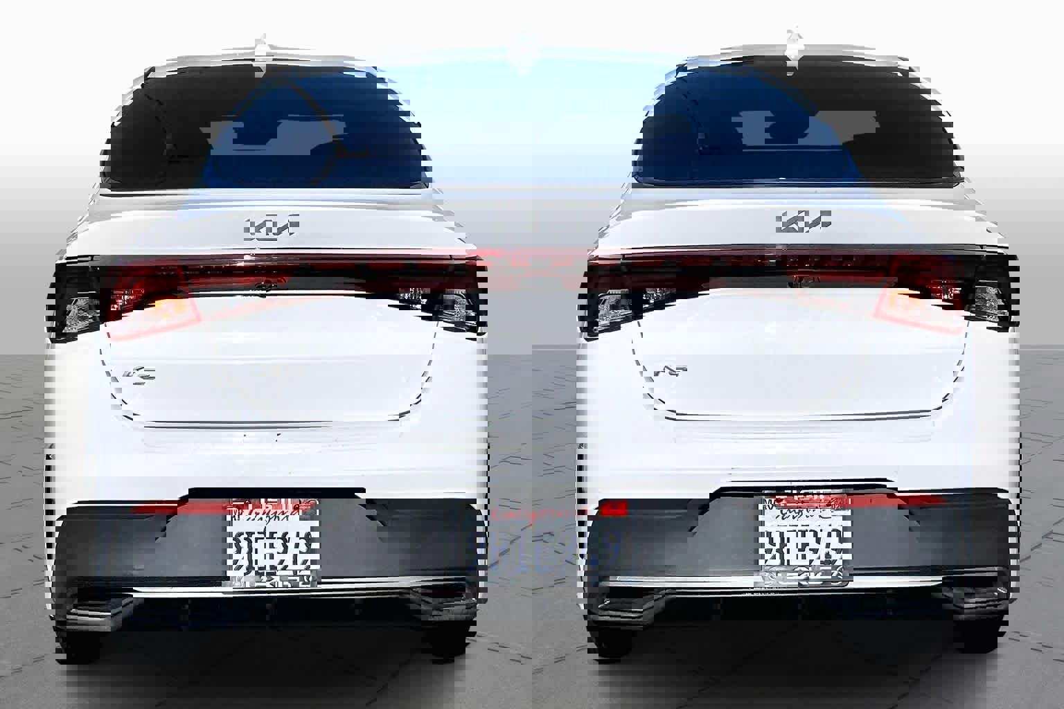 Used 2022 Kia K5 LX image 4