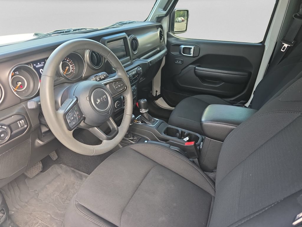 Used 2023 Jeep Wrangler Sport AWD/4WD image 20