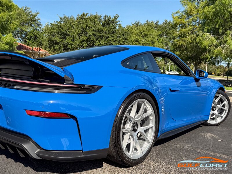 Used 2025 Porsche 911 GT3 RWD image 61