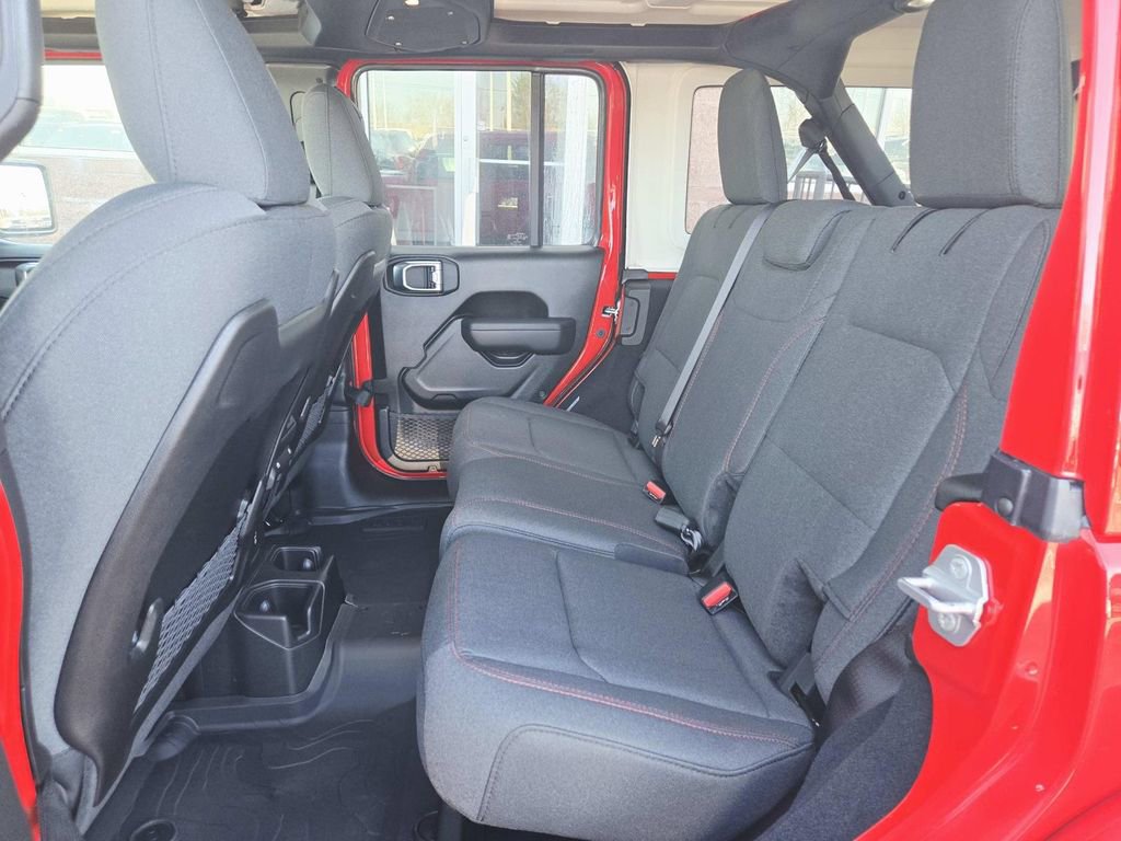 New 2026 Jeep Wrangler Unlimited Rubicon w/ Technology Group image 12