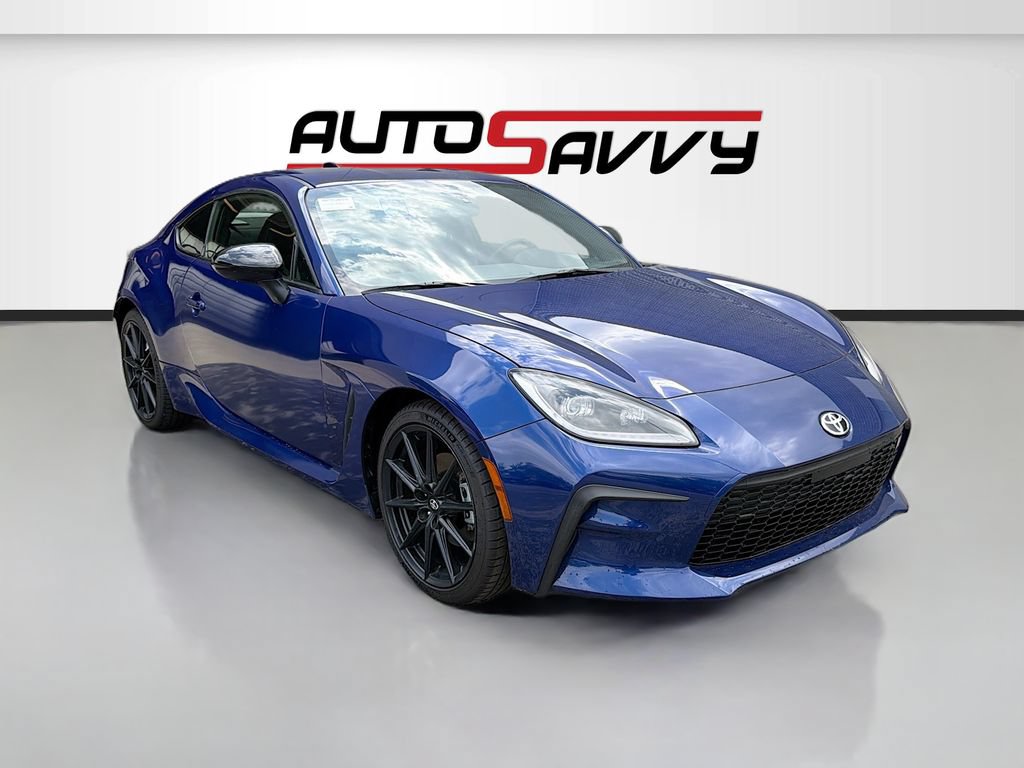 Used 2025 Toyota GR86 Premium w/ ALL Weather Mat Package (TMS) RWD image 1
