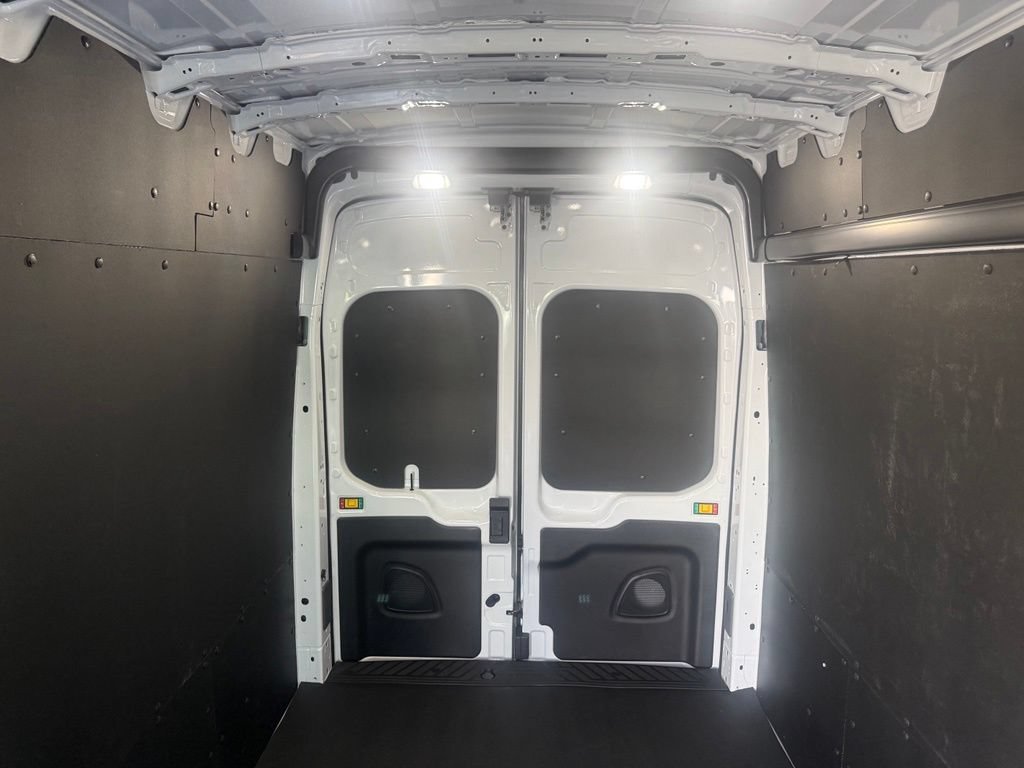 New 2026 Ford Transit 350 148 High Roof Extended w/ Load Area Protection Package RWD image 45