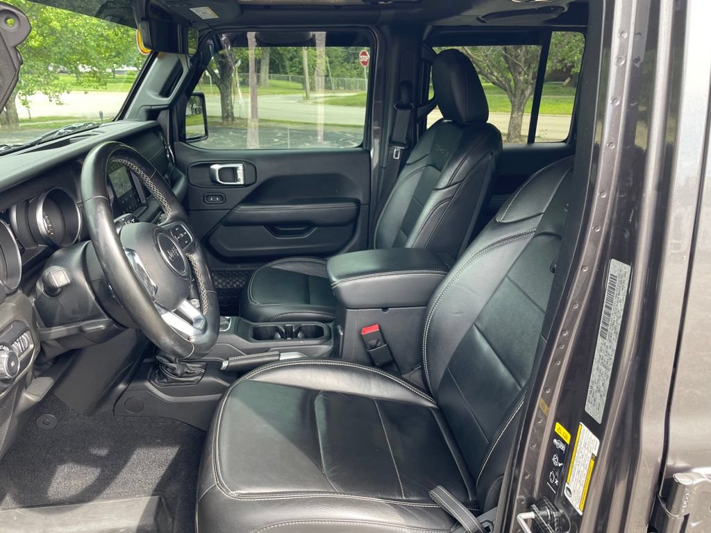 Used 2020 Jeep Wrangler Unlimited Sahara AWD/4WD image 12